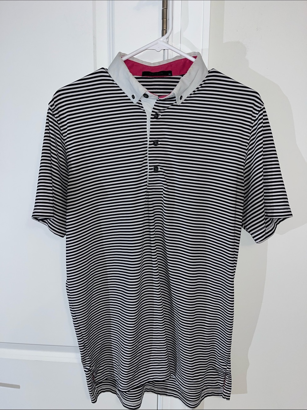 Wolves GREYSON Black White Button Down worn Collar PolyBlend Golf Polo Shirt M